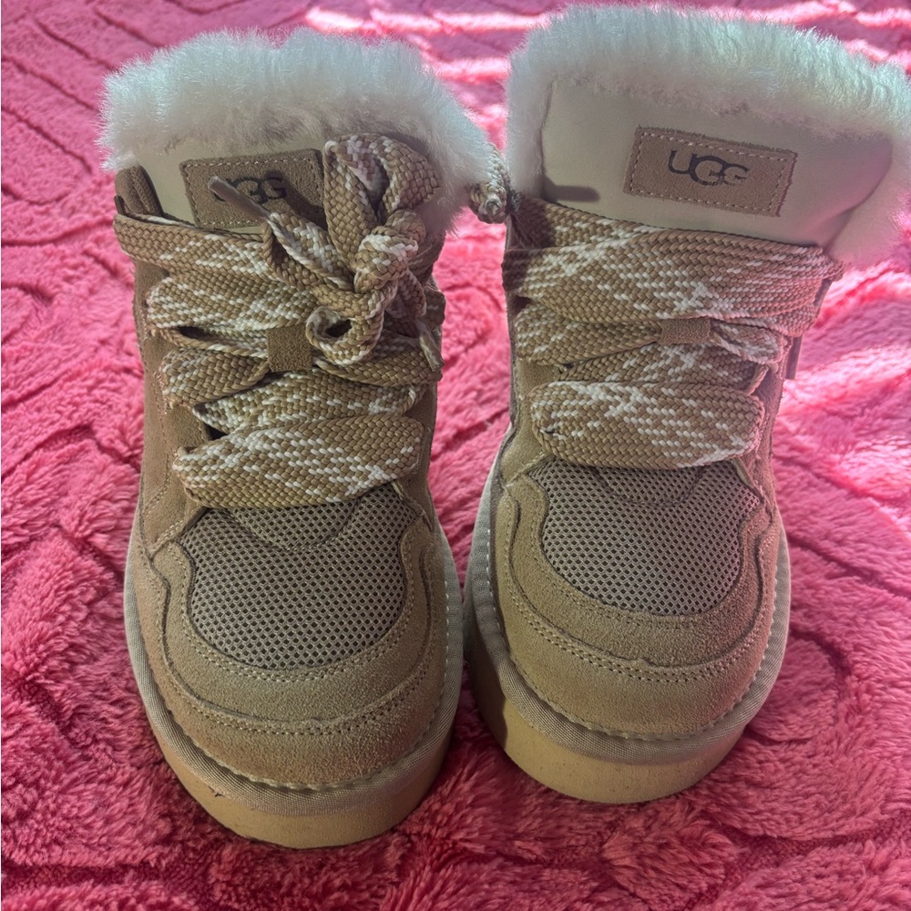 UGG Beige Fur-Lined Boots with Patterned Laces